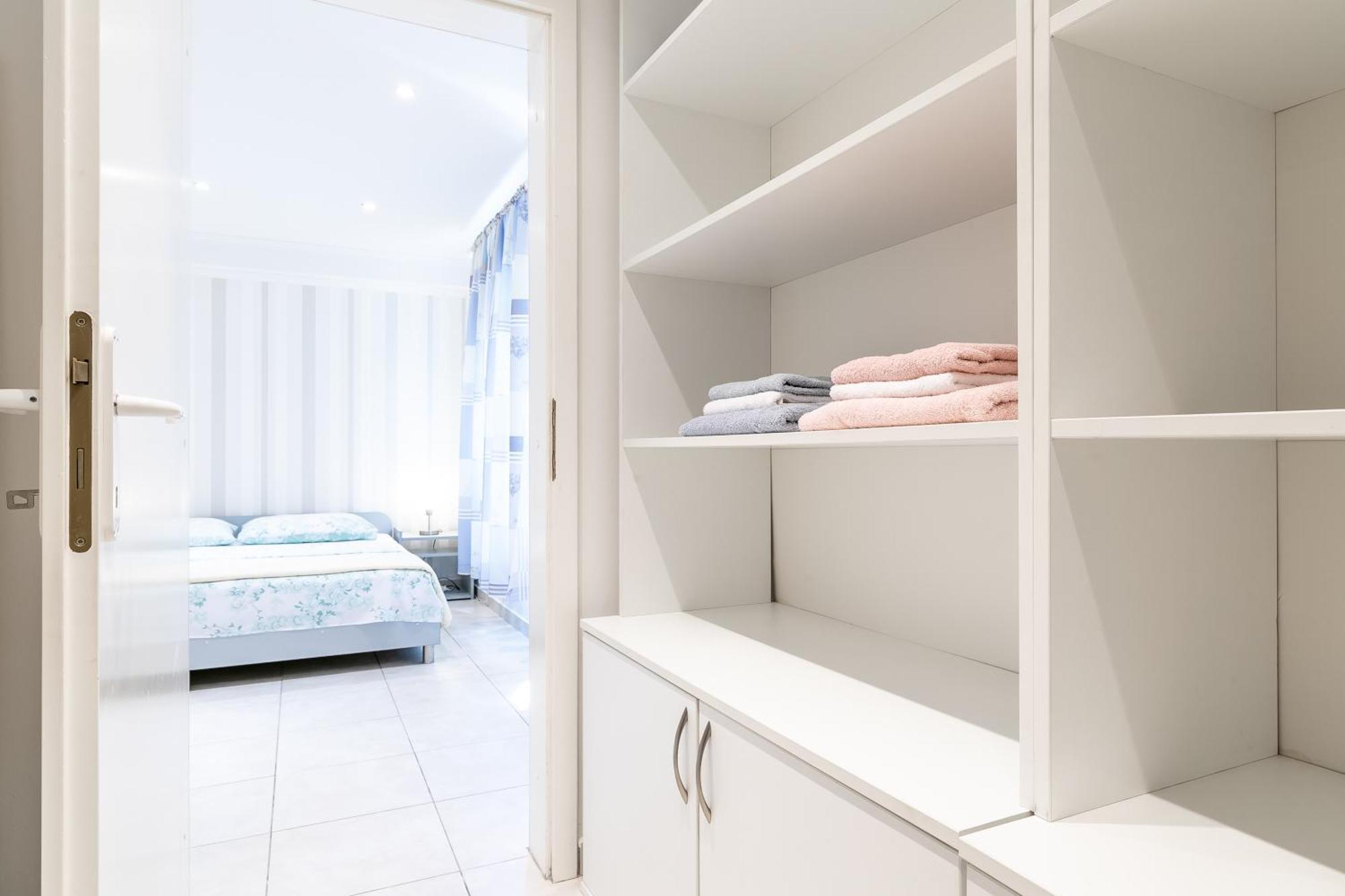 Apartments By The Sea Cove Nova, Korcula - 11353 Vela Luka Room photo